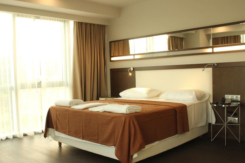 Vazo Suite (Adults Only) Istanbul Exteriör bild