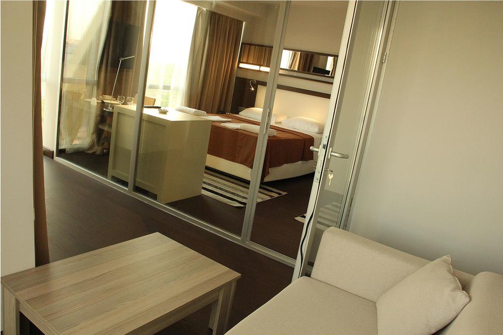 Vazo Suite (Adults Only) Istanbul Exteriör bild